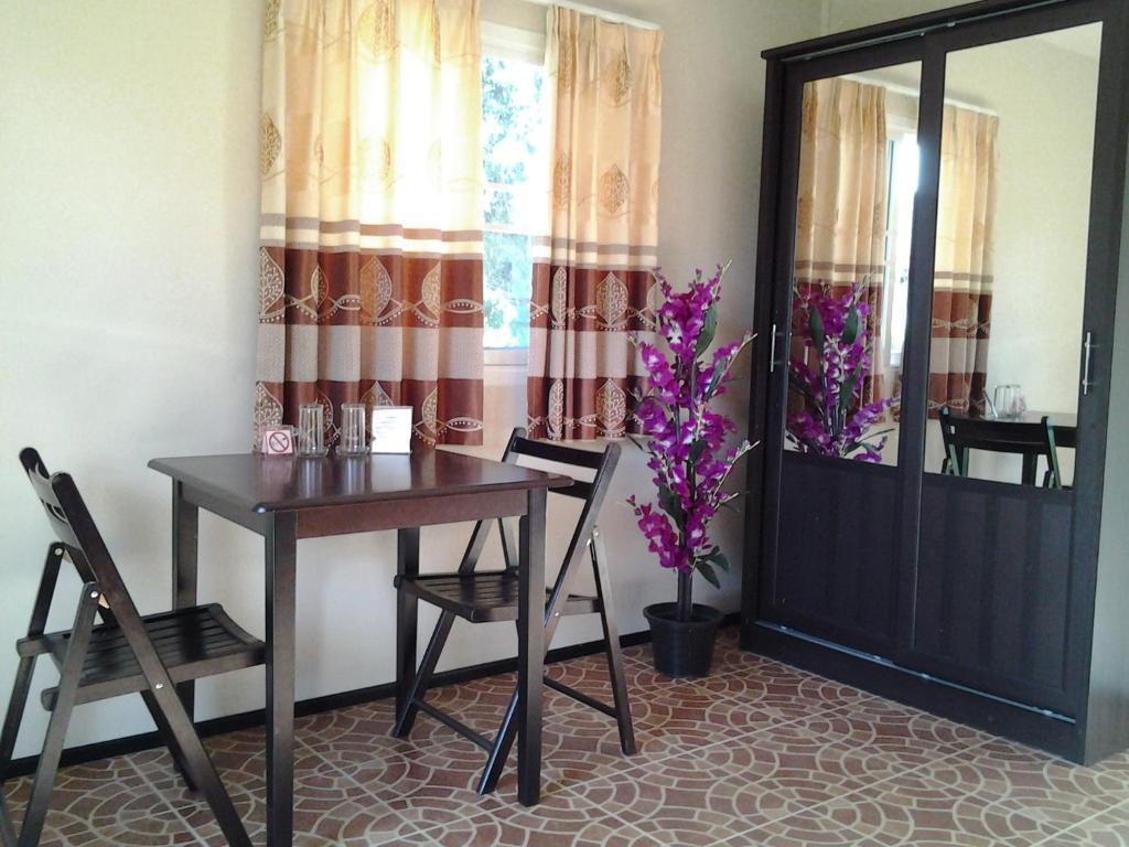 Moon River Resort Ubon Ratchathani Kamer foto
